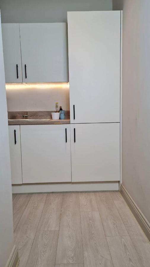 Kest Cozy Apartment In Leeds! Leeds  Exterior photo